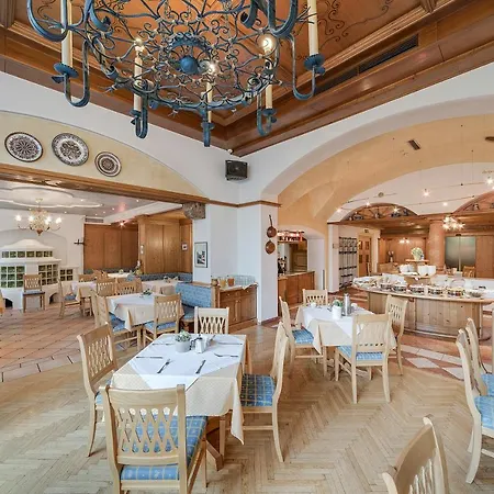Gaestehaus Reiter غولنغ ان دير سالزا